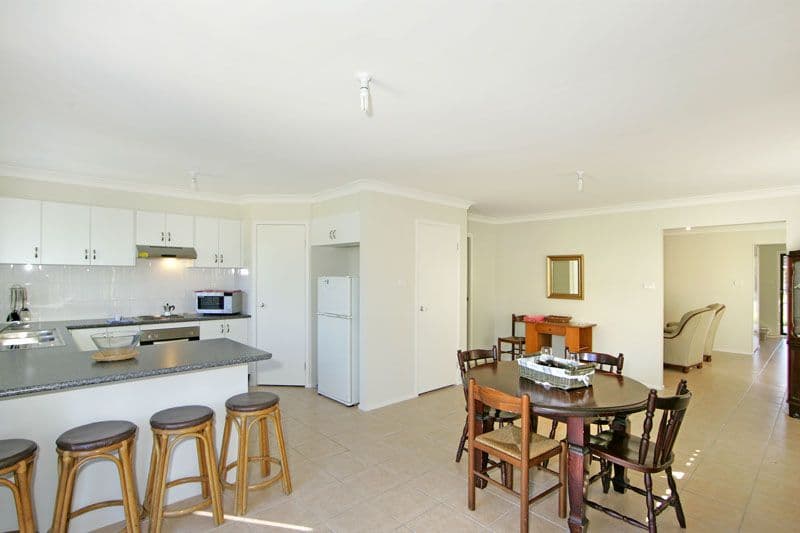 36 Ourringo Street, BUDGEWOI NSW 2262, Budgewoi - Thumbnail 6