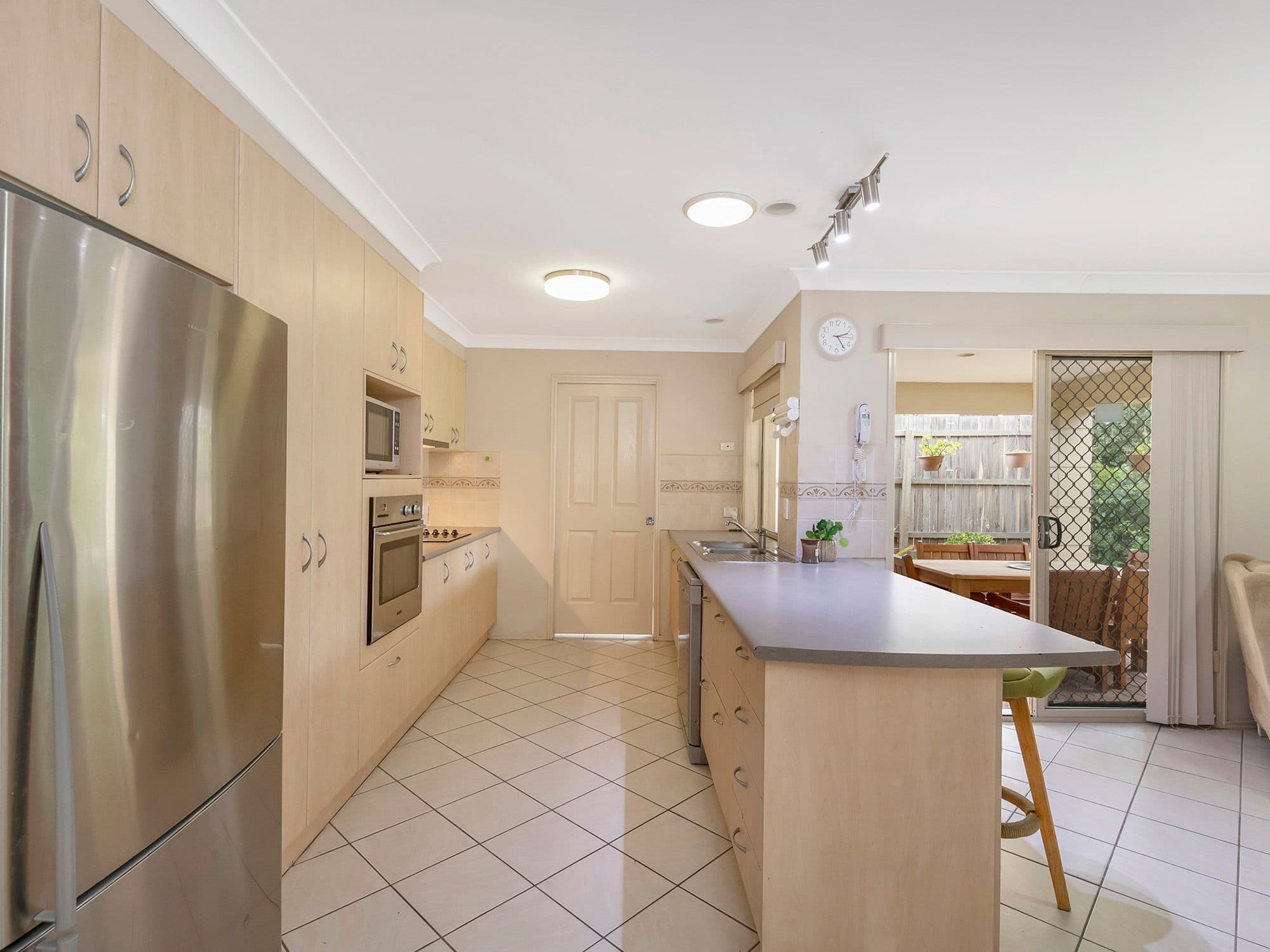 55 Eastwood Drive, Mansfield QLD 4122, Mansfield - Thumbnail 6