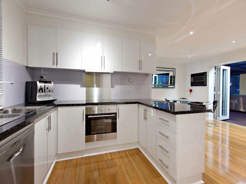36 Darius Avenue, FRANKSTON VIC 3199, Frankston - Thumbnail 2