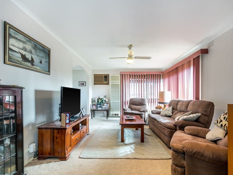 4 Kilmuir Place, Melton West VIC 3337, Melton West - Thumbnail 5
