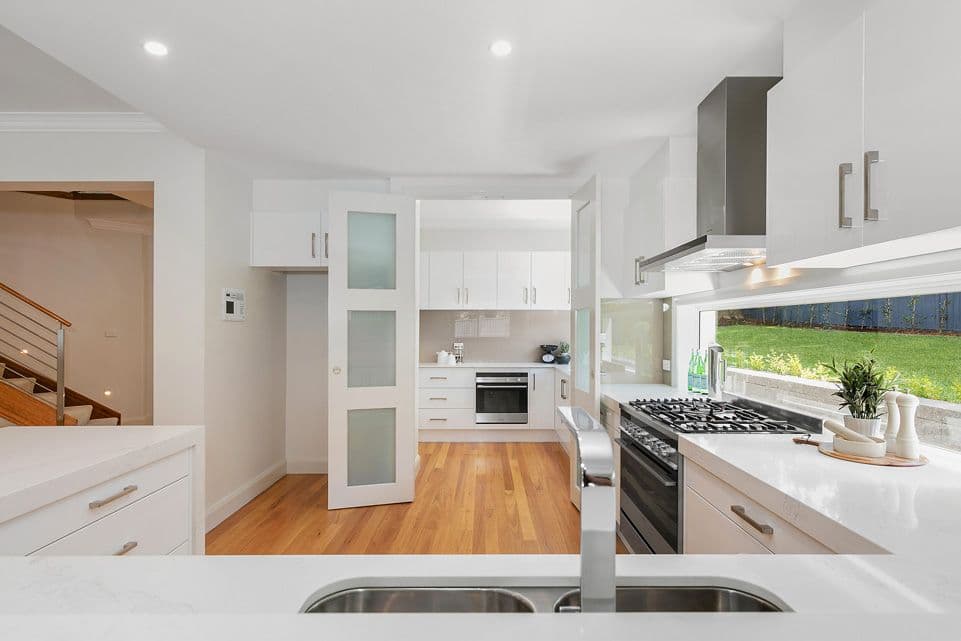128 Burns Road, Wahroonga - Thumbnail 3