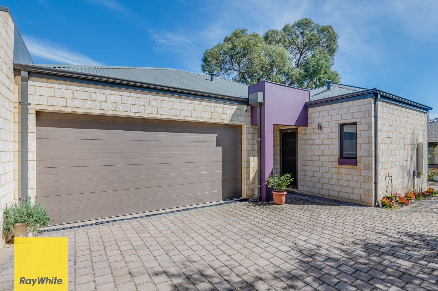13B Myindee Way, Nollamara WA 6061, Nollamara - Thumbnail 2