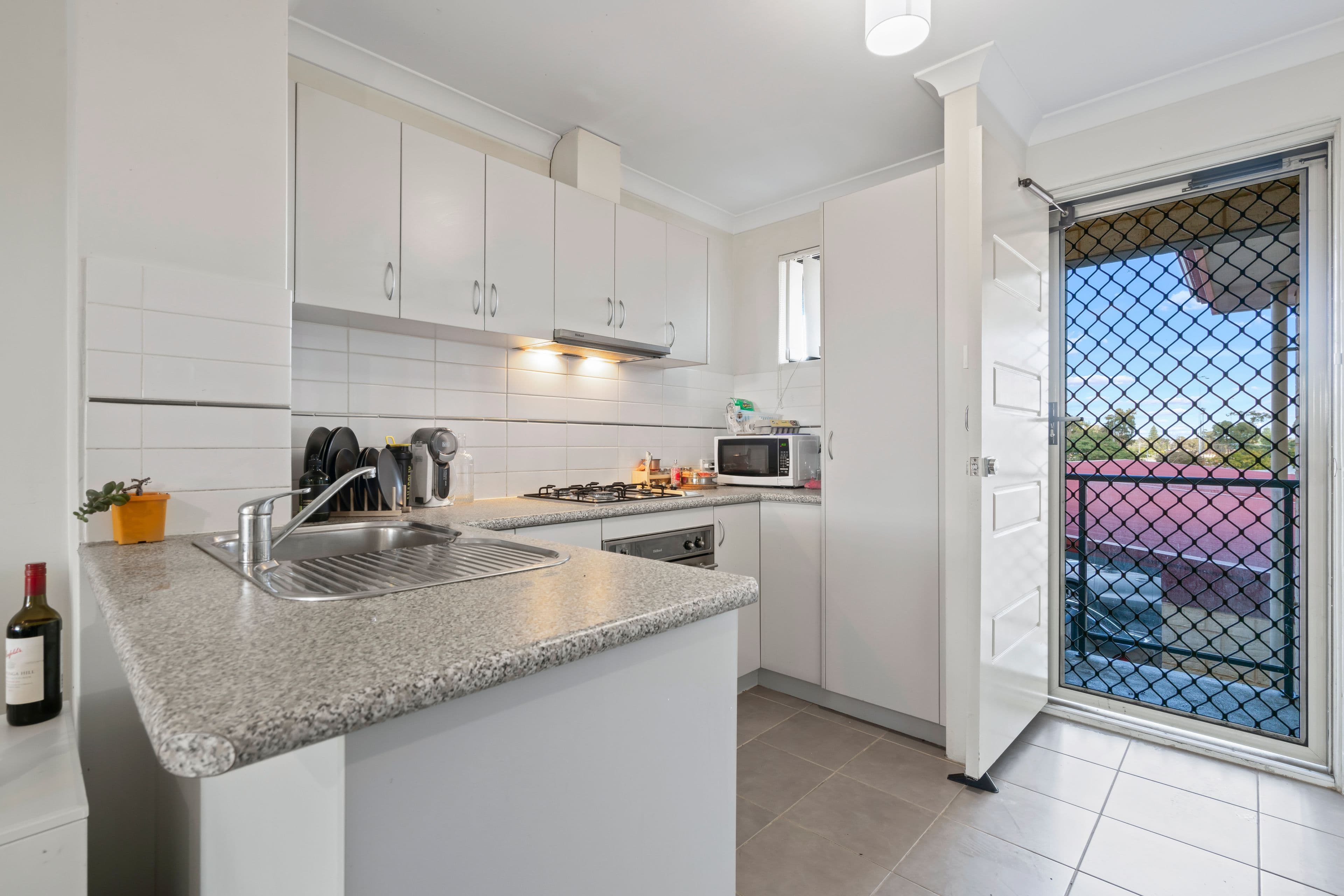 2 Towton Way, Langford WA 6147, Langford - Thumbnail 4
