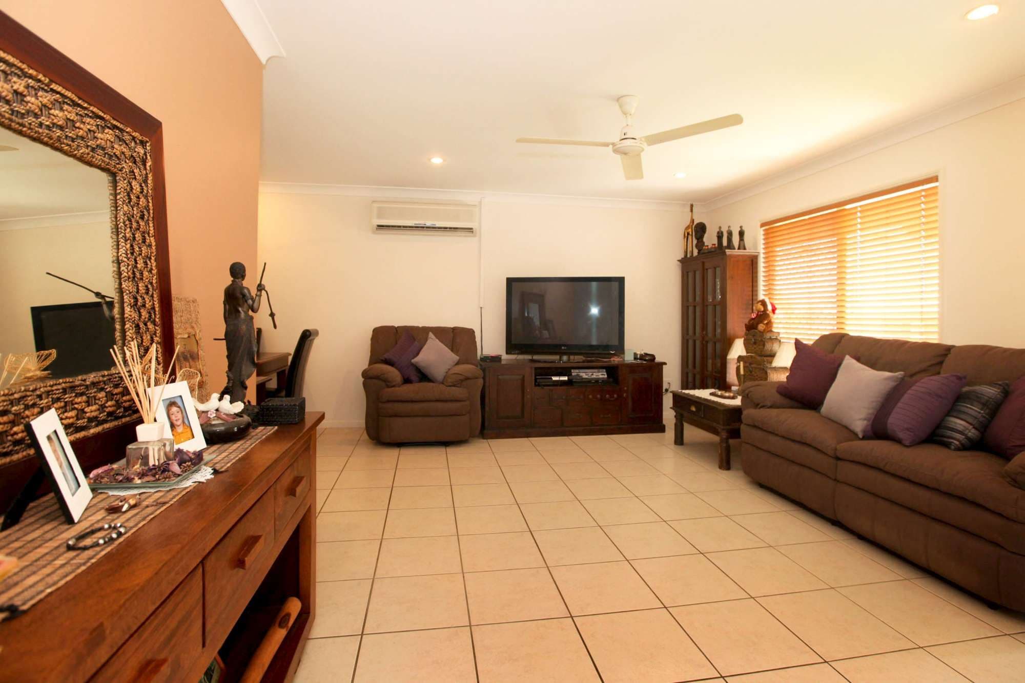 26 Fuji Court, MOUNT LOUISA QLD 4814, Mount Louisa - Thumbnail 7