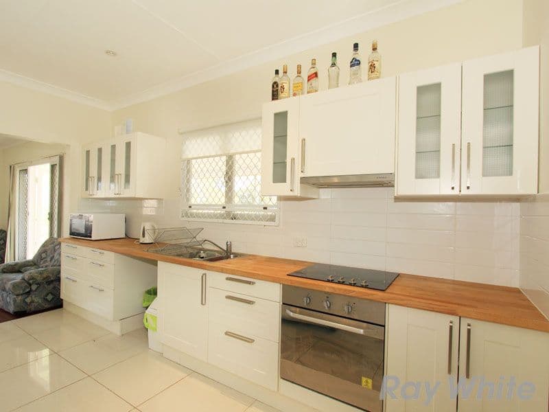 17 Connolly Street, KEDRON QLD 4031, Kedron - Thumbnail 3