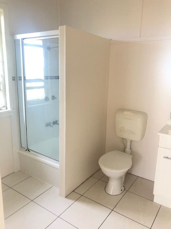 445 Lennox Street, Maryborough QLD 4650, Maryborough - Thumbnail 4