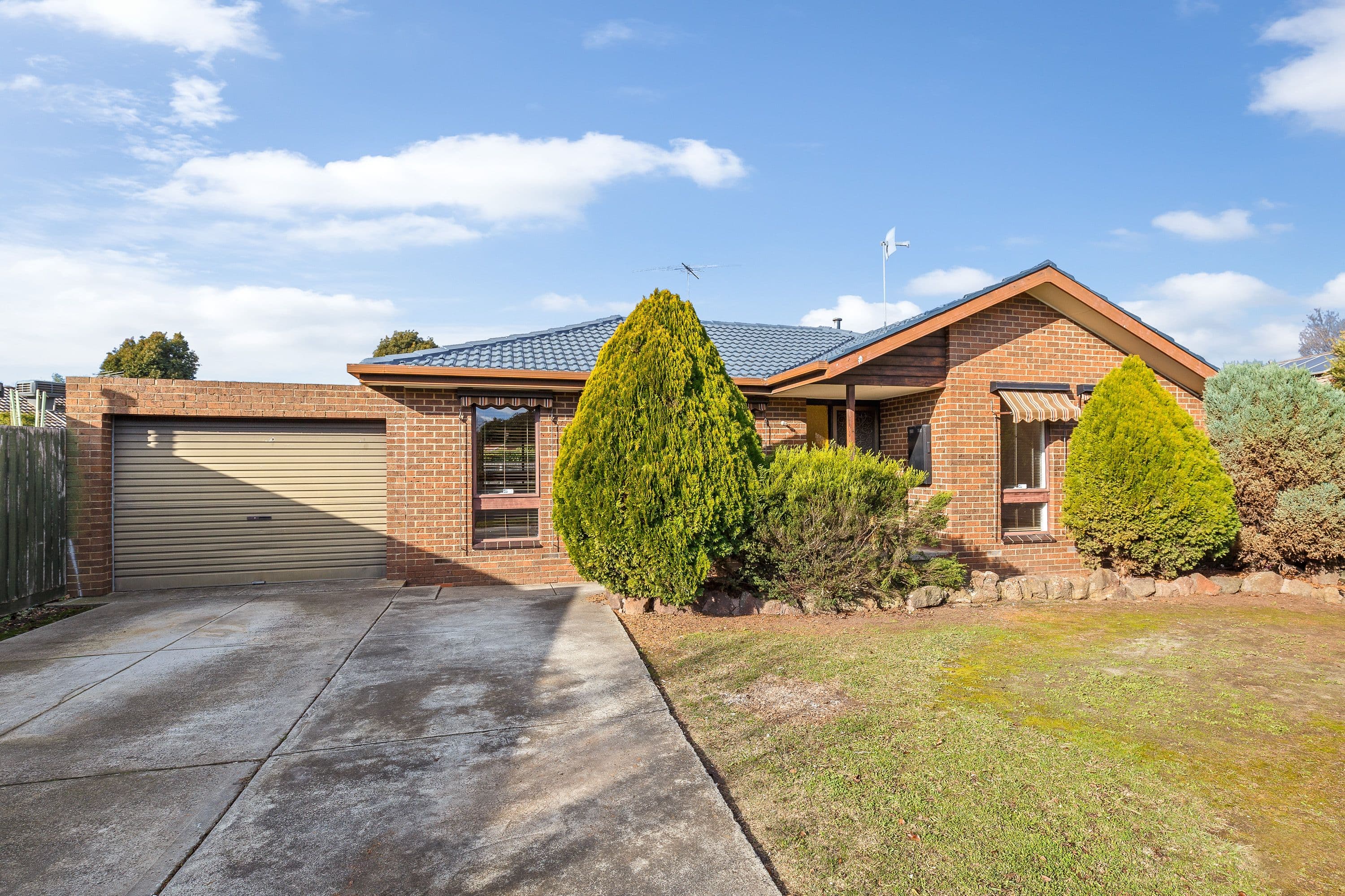 1 Yeadon Court, Epping VIC 3076, Epping - Image 1