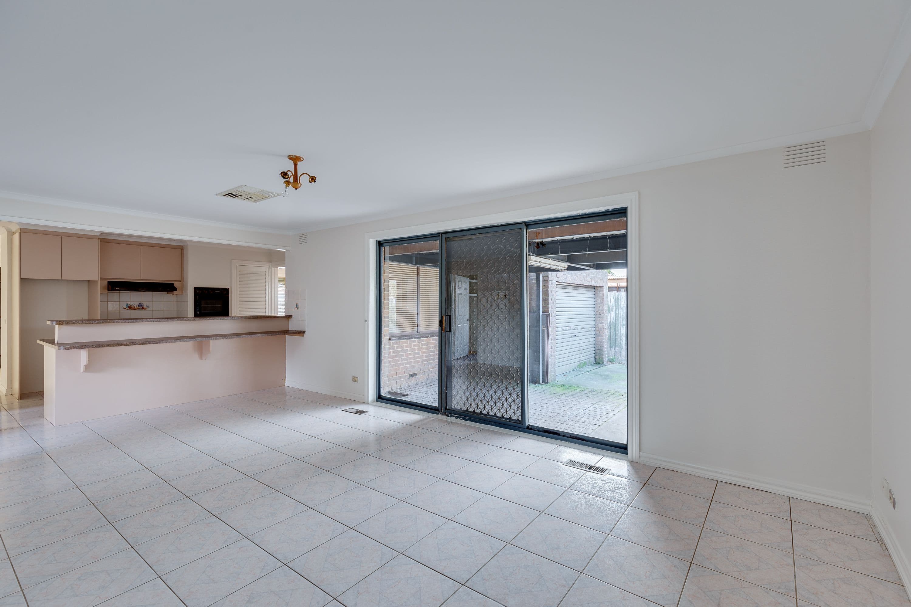 1 Yeadon Court, Epping VIC 3076, Epping - Thumbnail 4