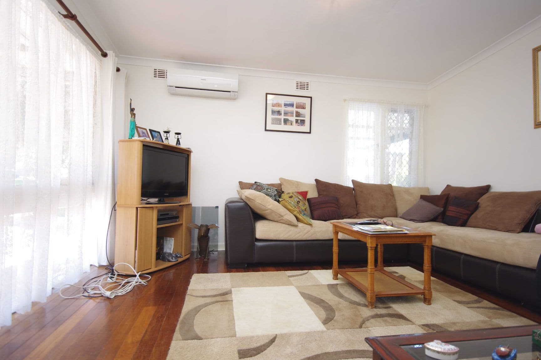 28 Furness Way, Koondoola WA 6064, Koondoola - Thumbnail 3