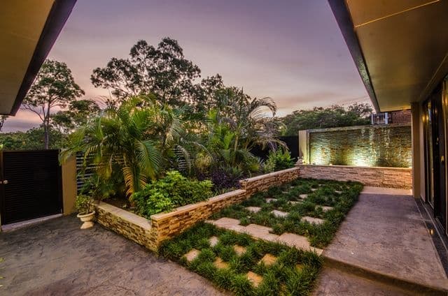 9 Sweetgum Street, ASHMORE QLD 4214, Ashmore - Image 1