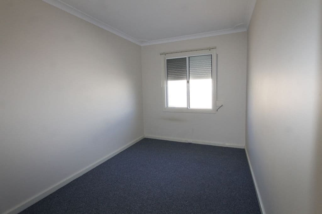 54A Hainsworth Avenue, Girrawheen WA 6064, Girrawheen - Thumbnail 8