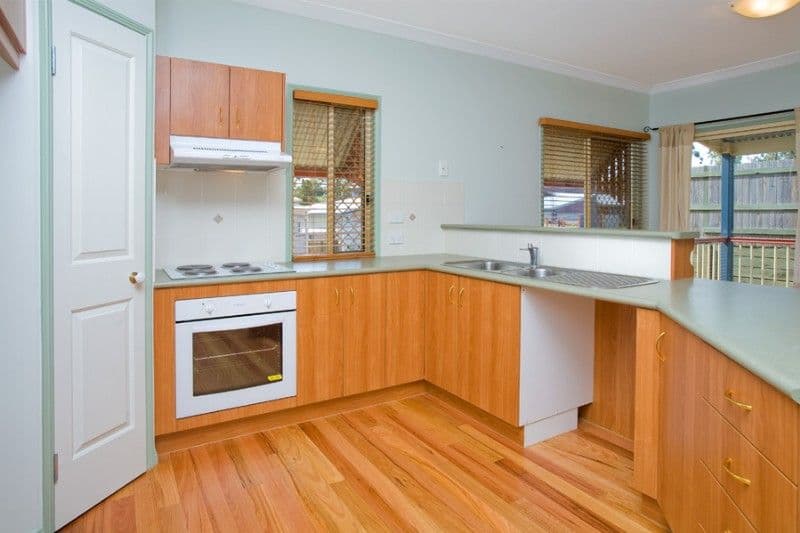32 Ogden Street, Acton, Acton - Thumbnail 2