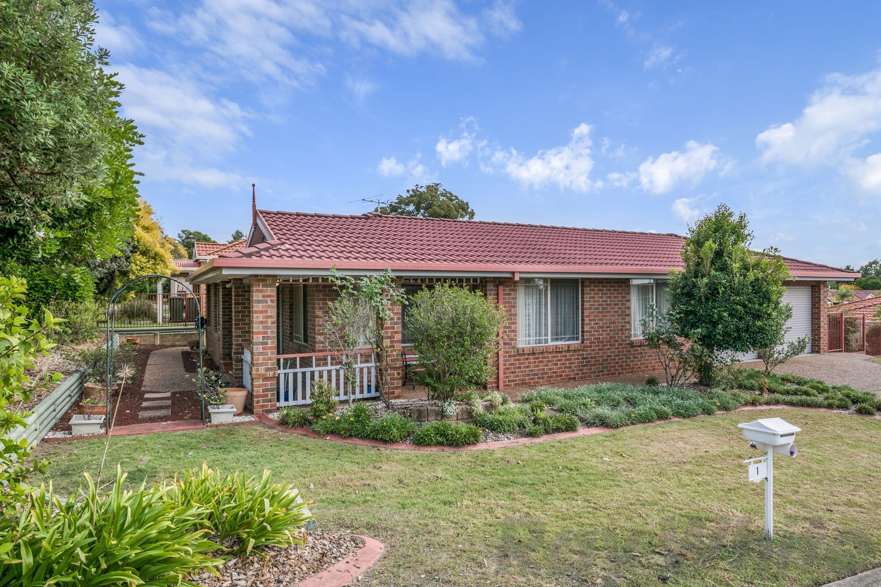 1 Newbiggin Way, Toronto - Image 1