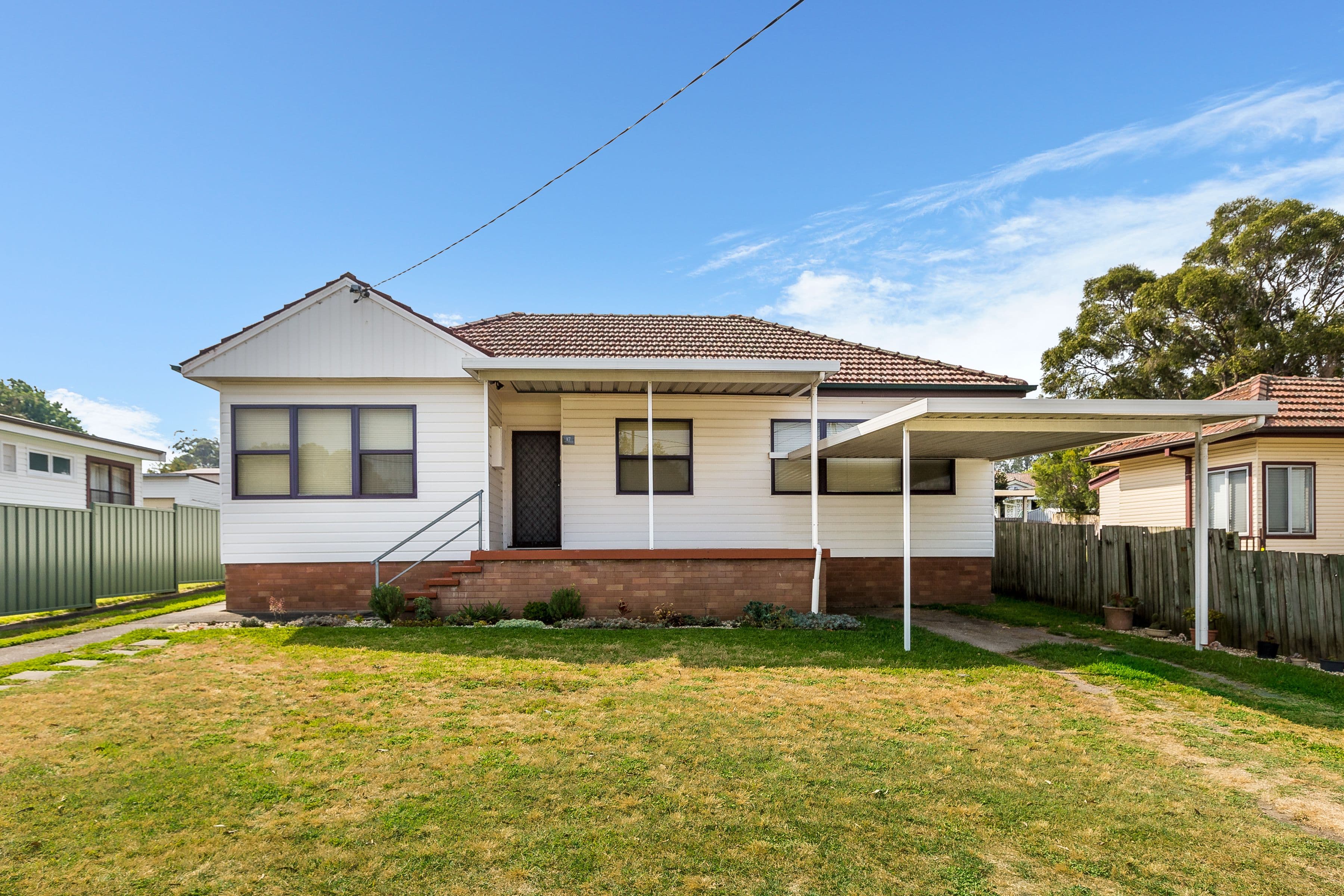 17 Gwen Parade, Raymond Terrace - Image 1