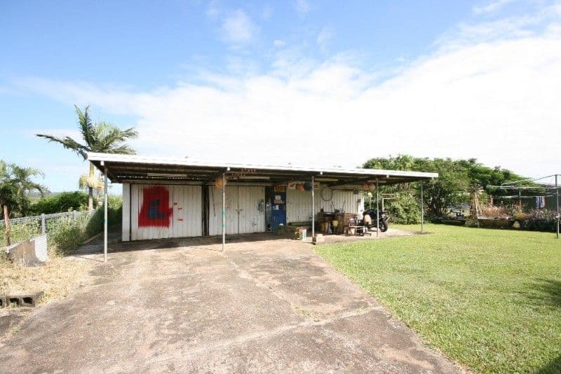 29 Cemetary Road, SARINA QLD 4737, Sarina - Thumbnail 6