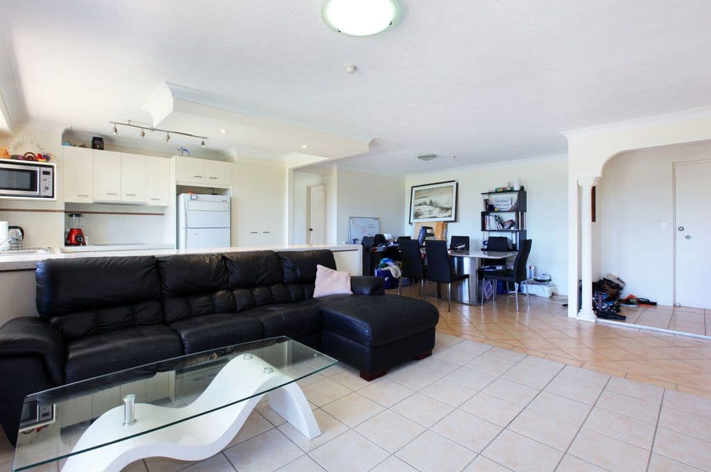 5 'Kings Row South'  18 Commodore Drive, SURFERS PARADISE QLD 4217, Surfers Paradise - Thumbnail 5
