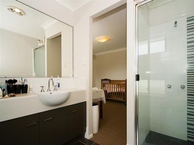 101 Stuart Street, NORTH TOOWOOMBA QLD 4350, North Toowoomba - Thumbnail 4