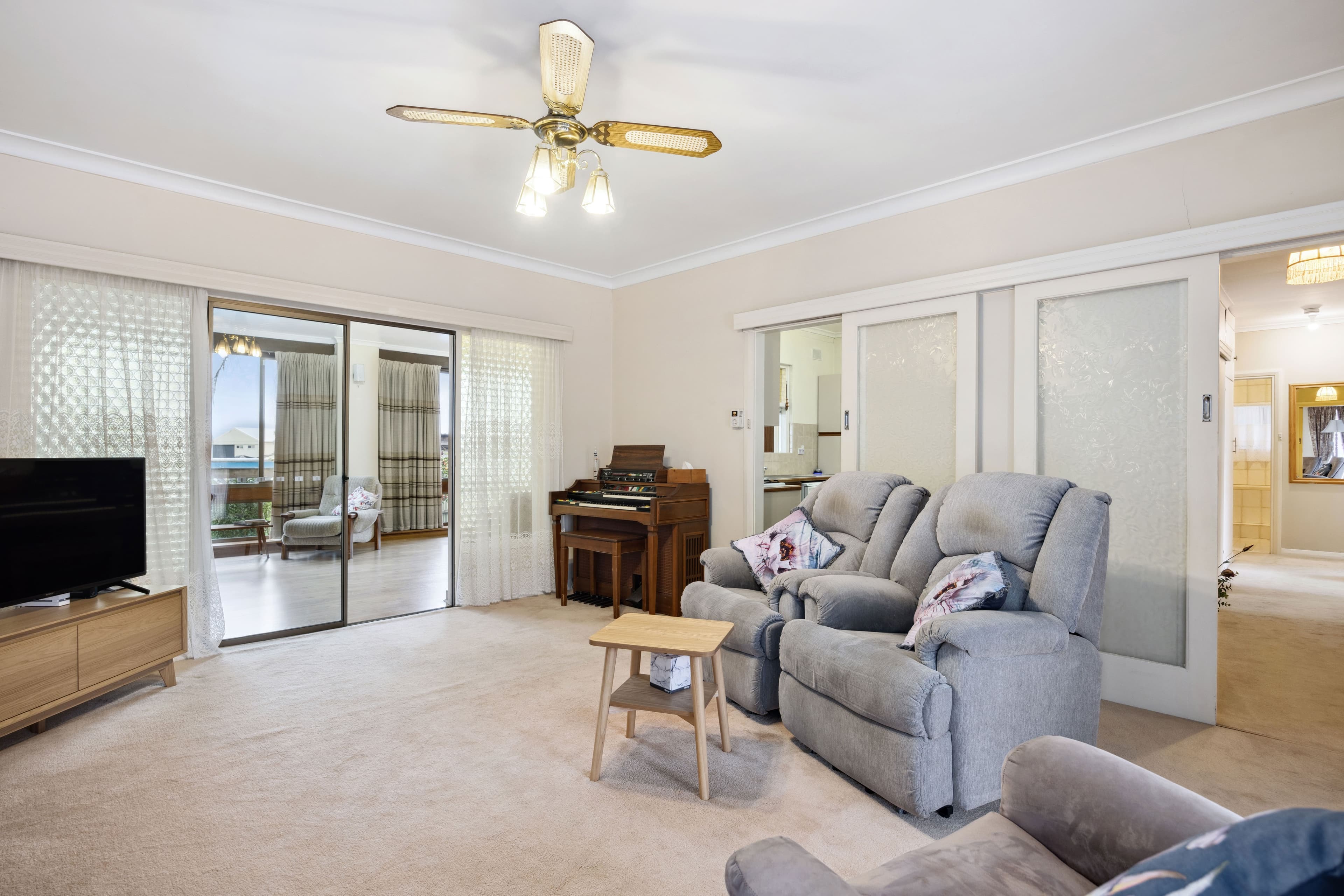 6 Basten Avenue, Seaview Downs SA 5049, Seaview Downs - Thumbnail 6