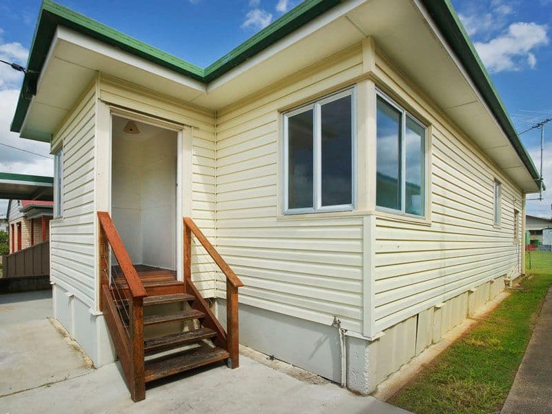 41 Percy Street, REDCLIFFE QLD 4020, Redcliffe - Thumbnail 2