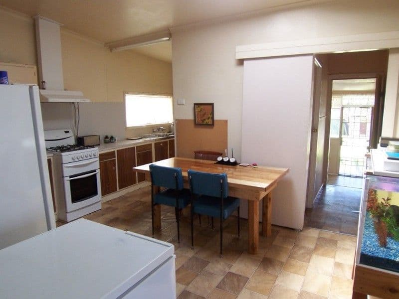 110 Wood Street, CALIFORNIA GULLY VIC 3556, California Gully - Thumbnail 2