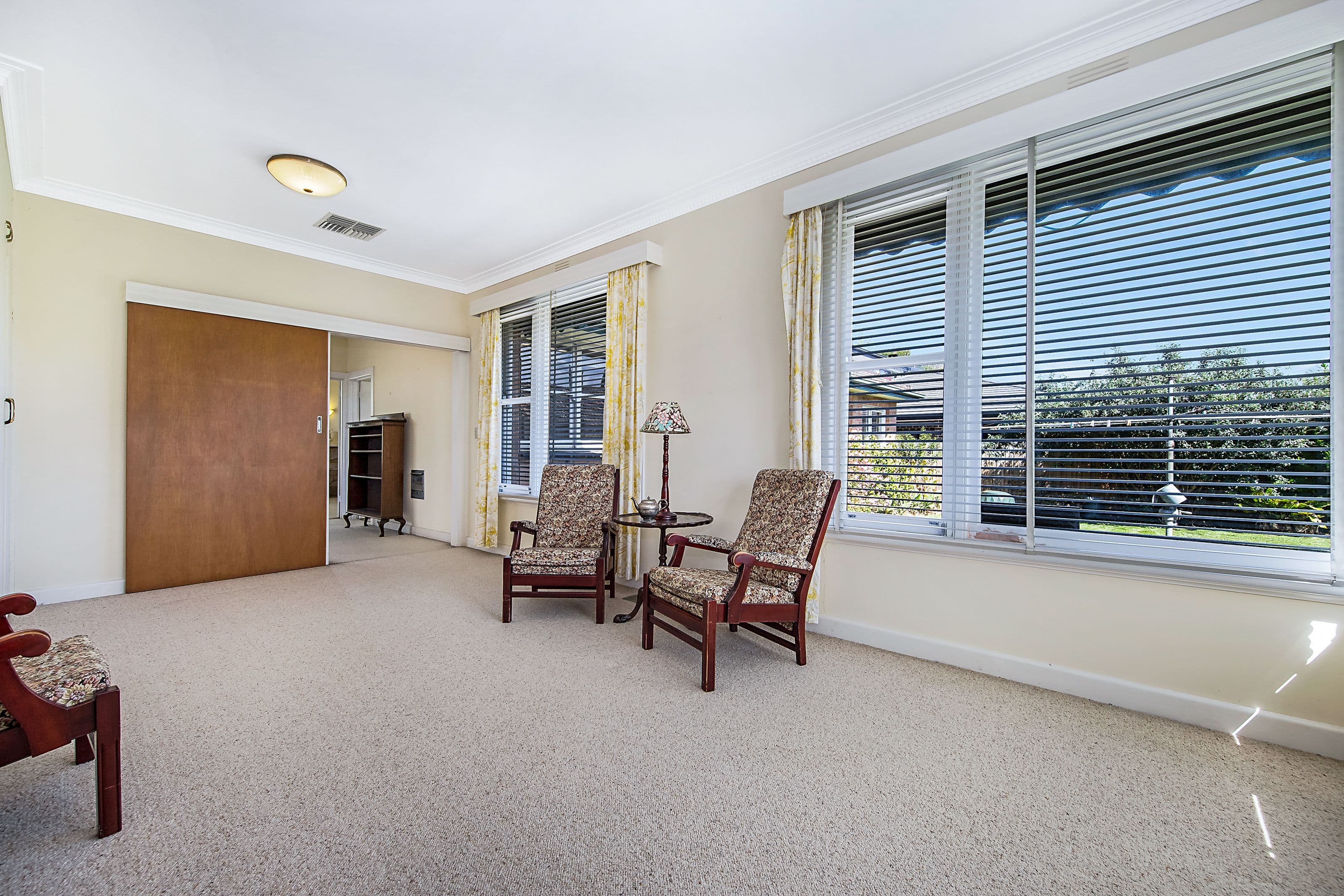 7 Winbourne Road, Mount Waverley VIC 3149, Mount Waverley - Thumbnail 6