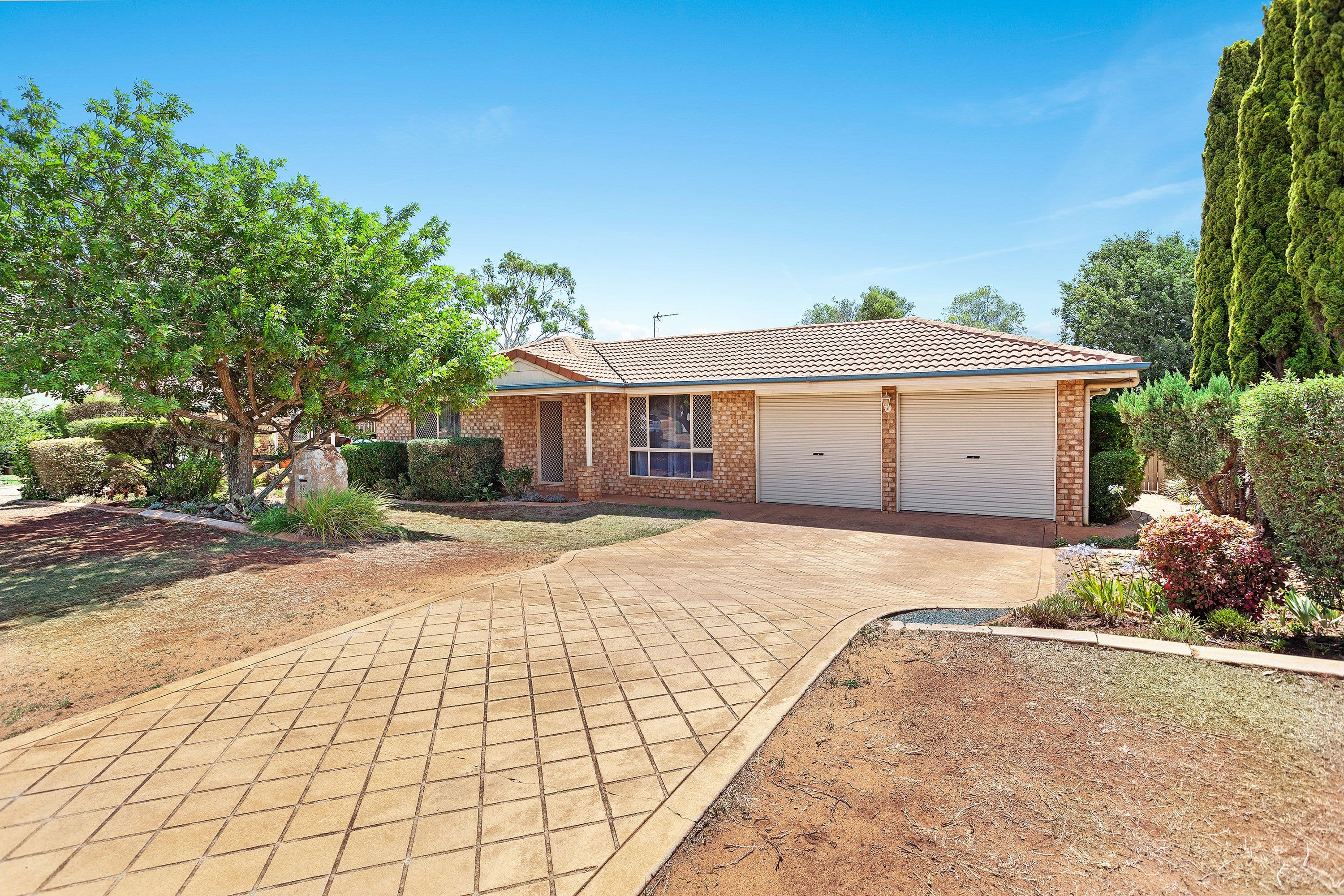 27 Strathconan Drive, Glenvale QLD 4350, Glenvale - Image 1