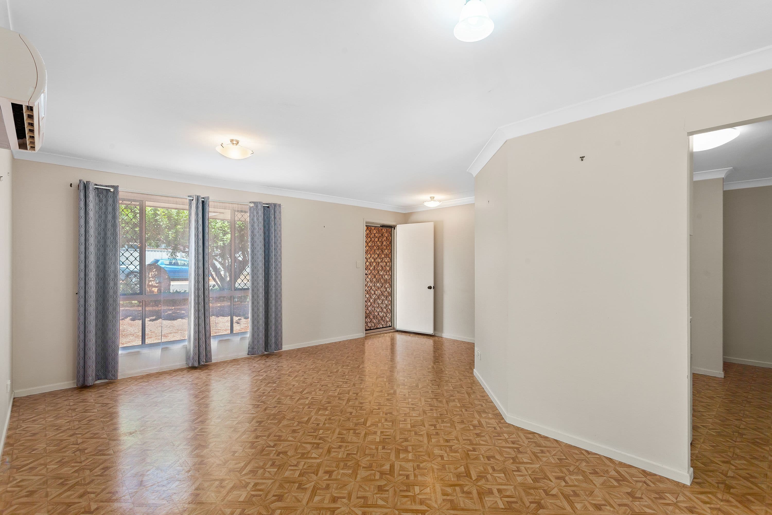 27 Strathconan Drive, Glenvale QLD 4350, Glenvale - Thumbnail 2