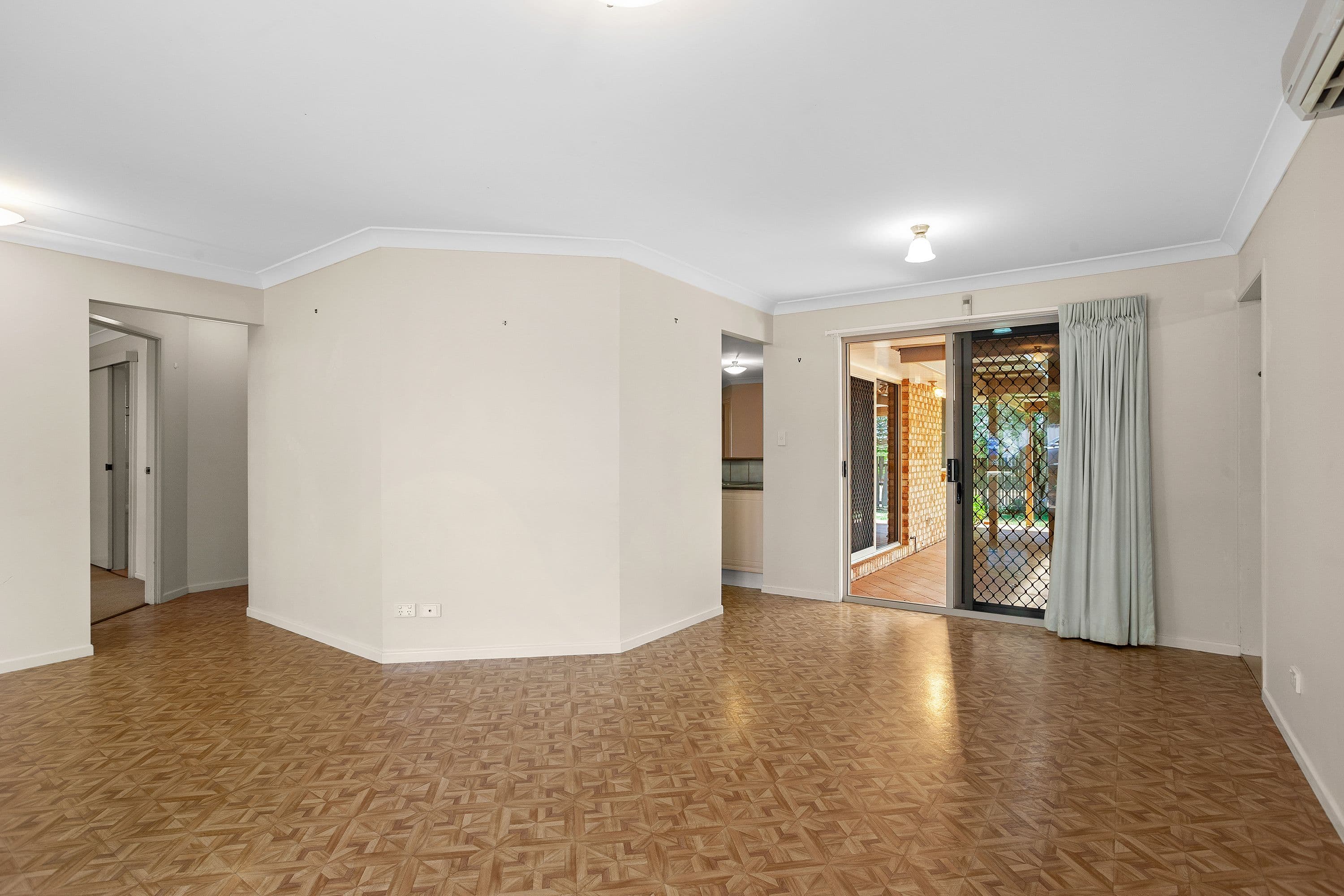 27 Strathconan Drive, Glenvale QLD 4350, Glenvale - Thumbnail 3