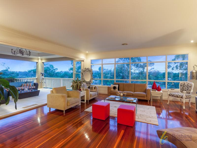 183 Hawken Drive, St Lucia - Thumbnail 2