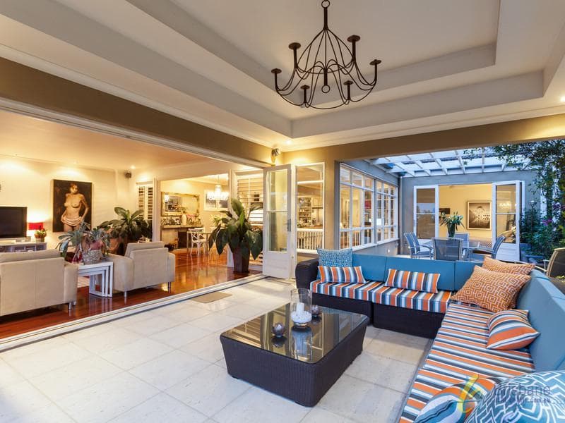 183 Hawken Drive, St Lucia - Thumbnail 7