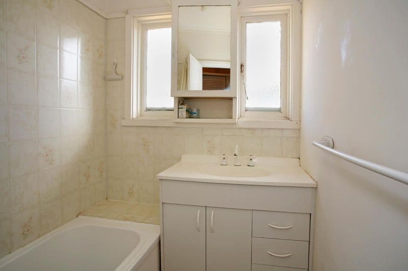 11 Bellbird Avenue, NORLANE VIC 3214, Norlane - Thumbnail 5