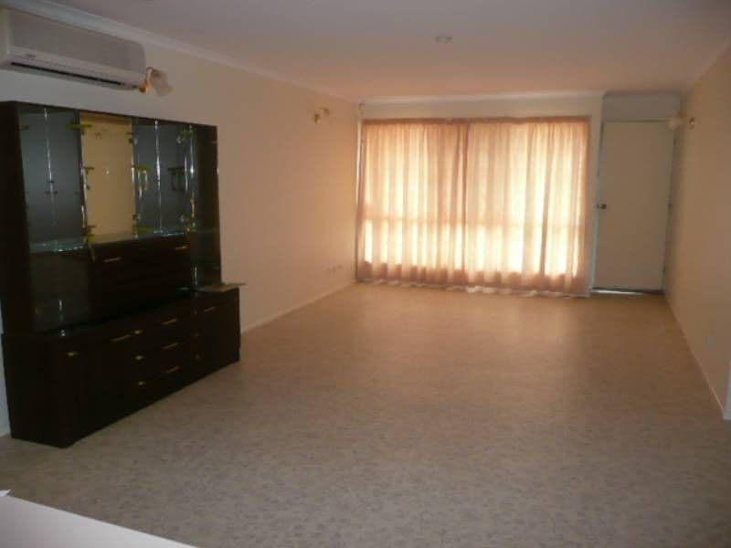 RIVERHILLS QLD 4074, Riverhills - Thumbnail 6