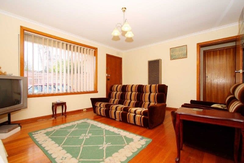 60 Henty Street, RESERVOIR VIC 3073, Reservoir - Thumbnail 3