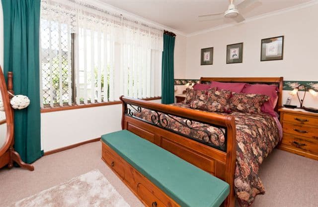 217 Reynell Road, HAPPY VALLEY SA 5159, Happy Valley - Thumbnail 2