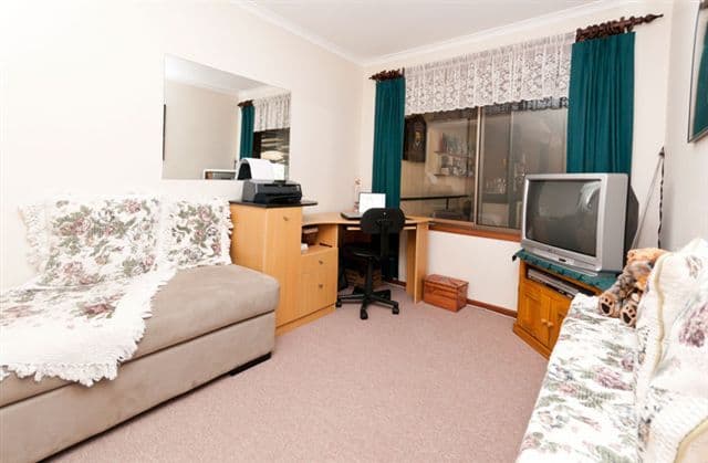 217 Reynell Road, HAPPY VALLEY SA 5159, Happy Valley - Thumbnail 3
