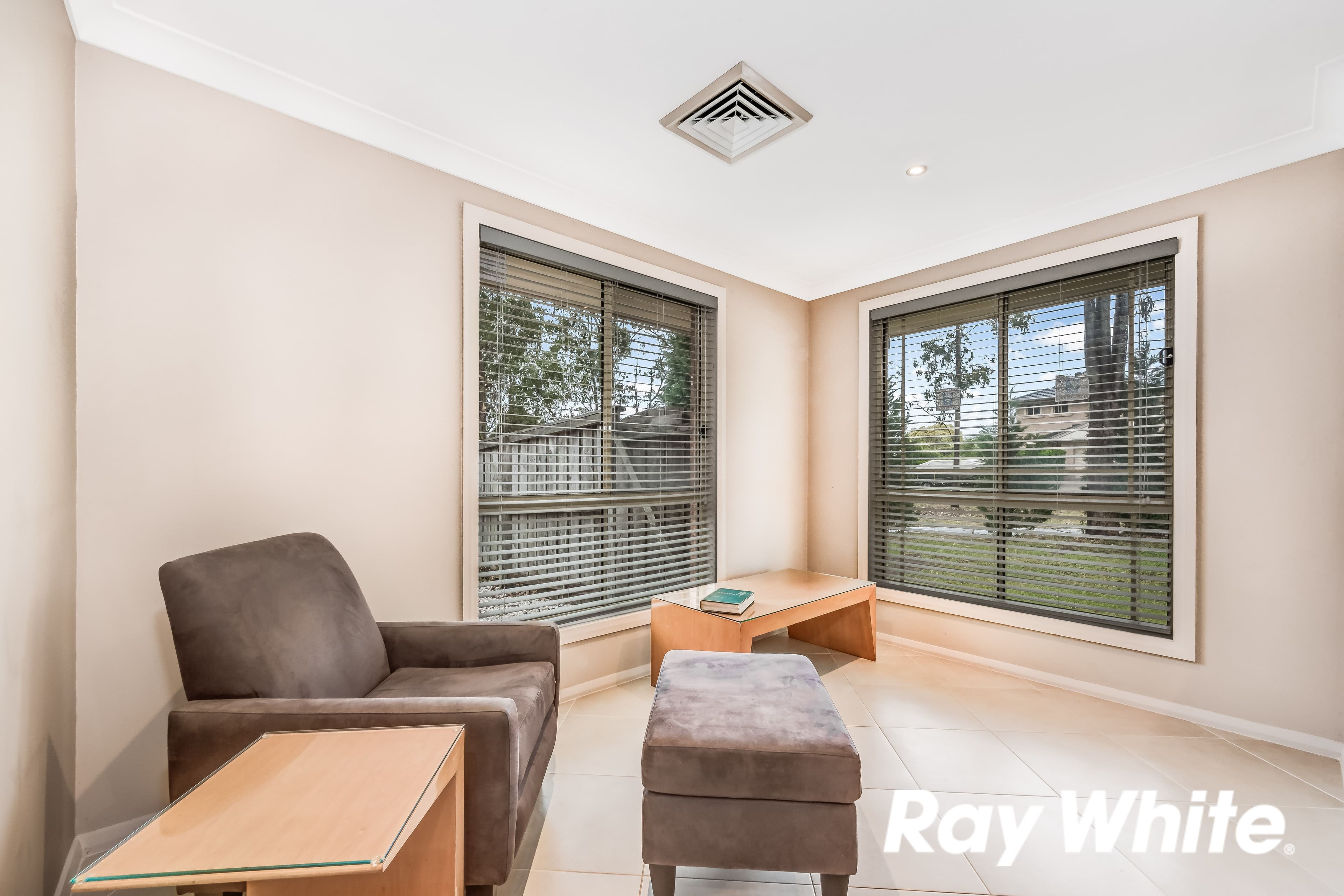28 Aberdour Avenue, Rouse Hill - Thumbnail 4