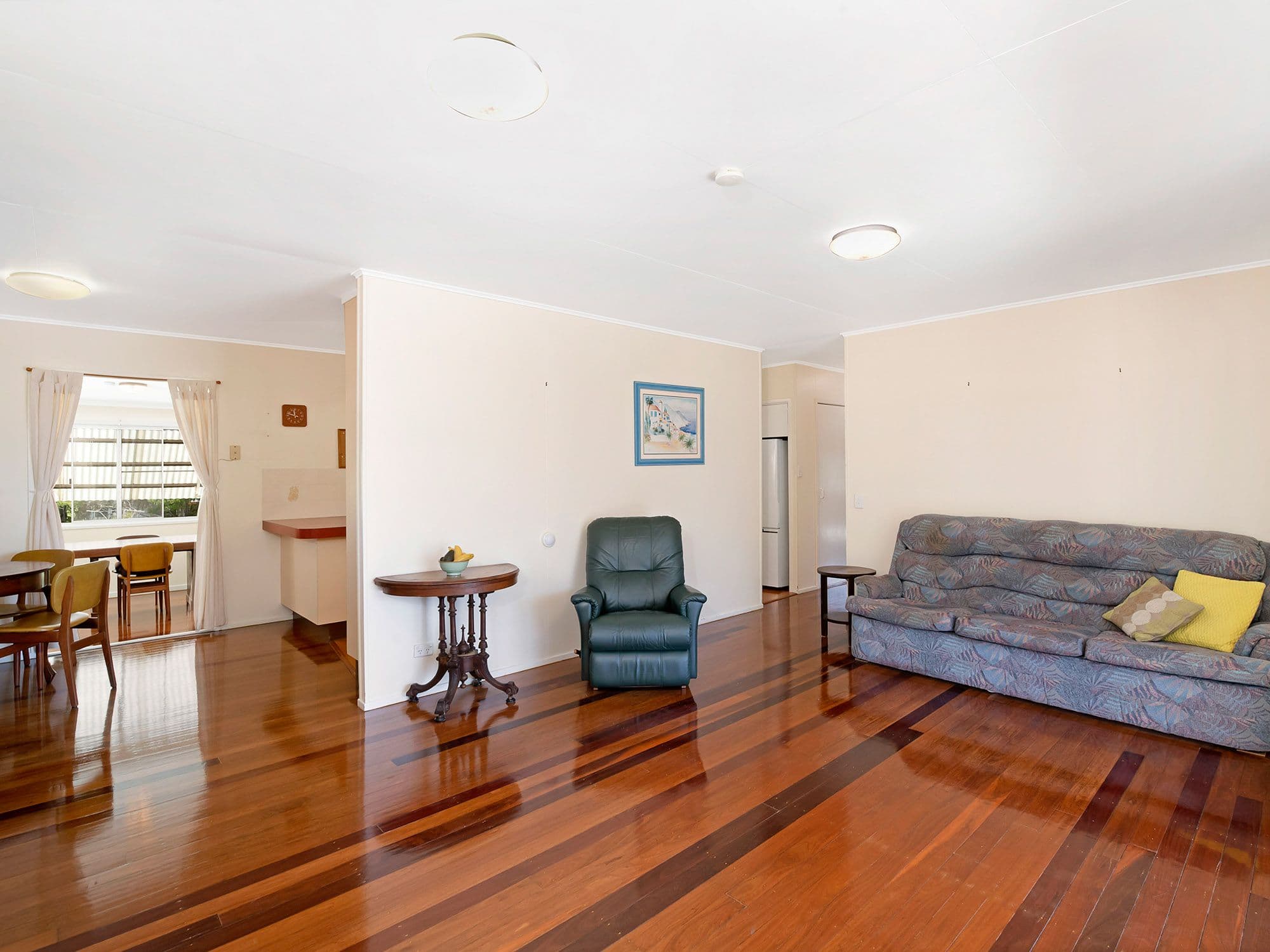 37 Suncroft Street, Mount Gravatt QLD 4122, Mount Gravatt - Thumbnail 2