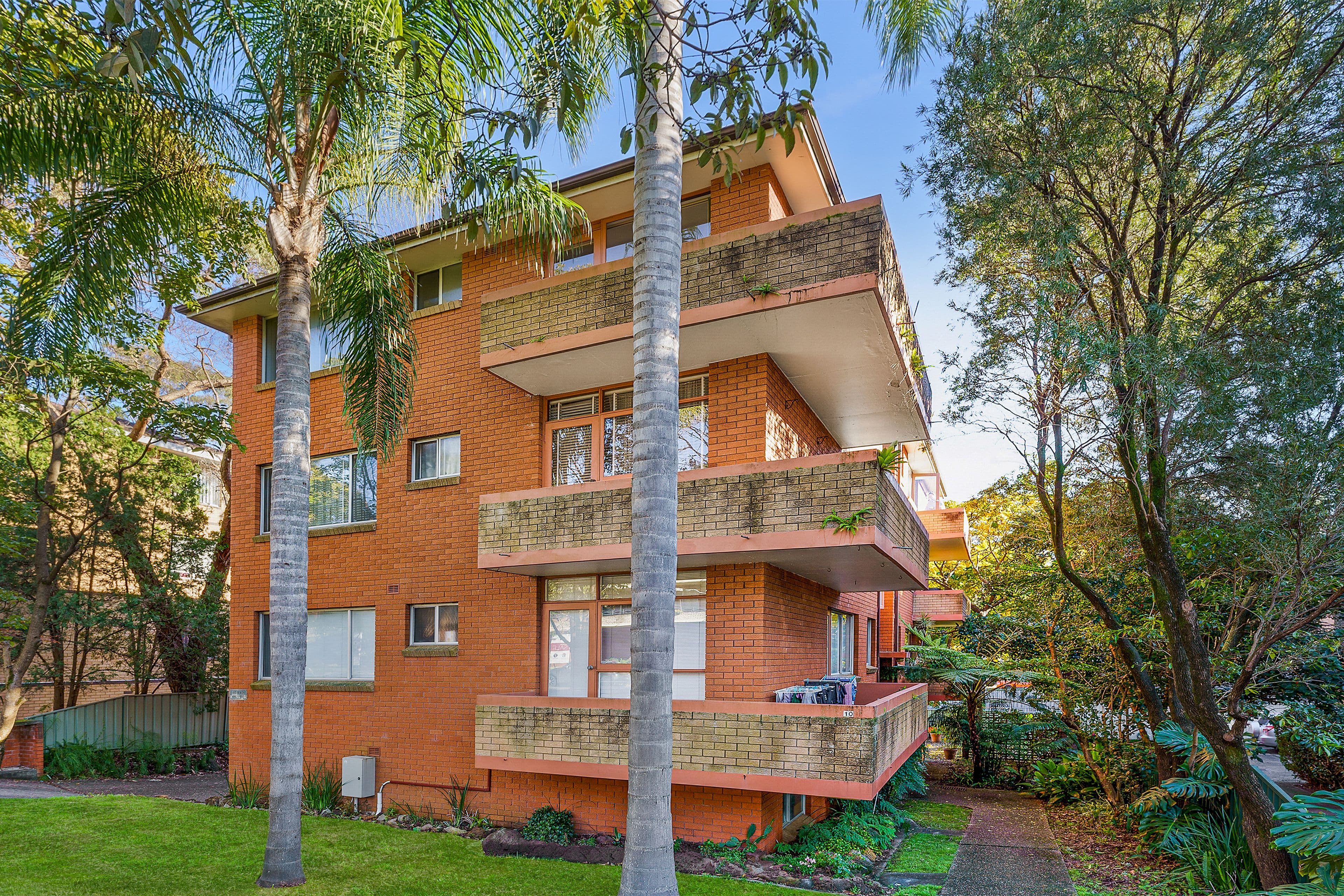10 Oxford Street, Mortdale NSW 2223, Mortdale - Thumbnail 2