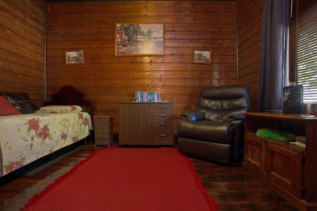 34 Campbell Street, Camperdown VIC 3260, Camperdown - Thumbnail 5