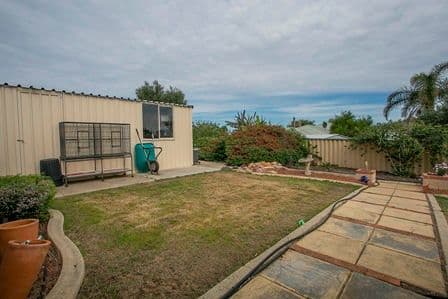 22 Hampshire Gardens, PARMELIA WA 6167, Parmelia - Thumbnail 3