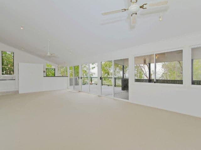 6 View Street, BURLEIGH HEADS QLD 4220, Burleigh Heads - Thumbnail 7