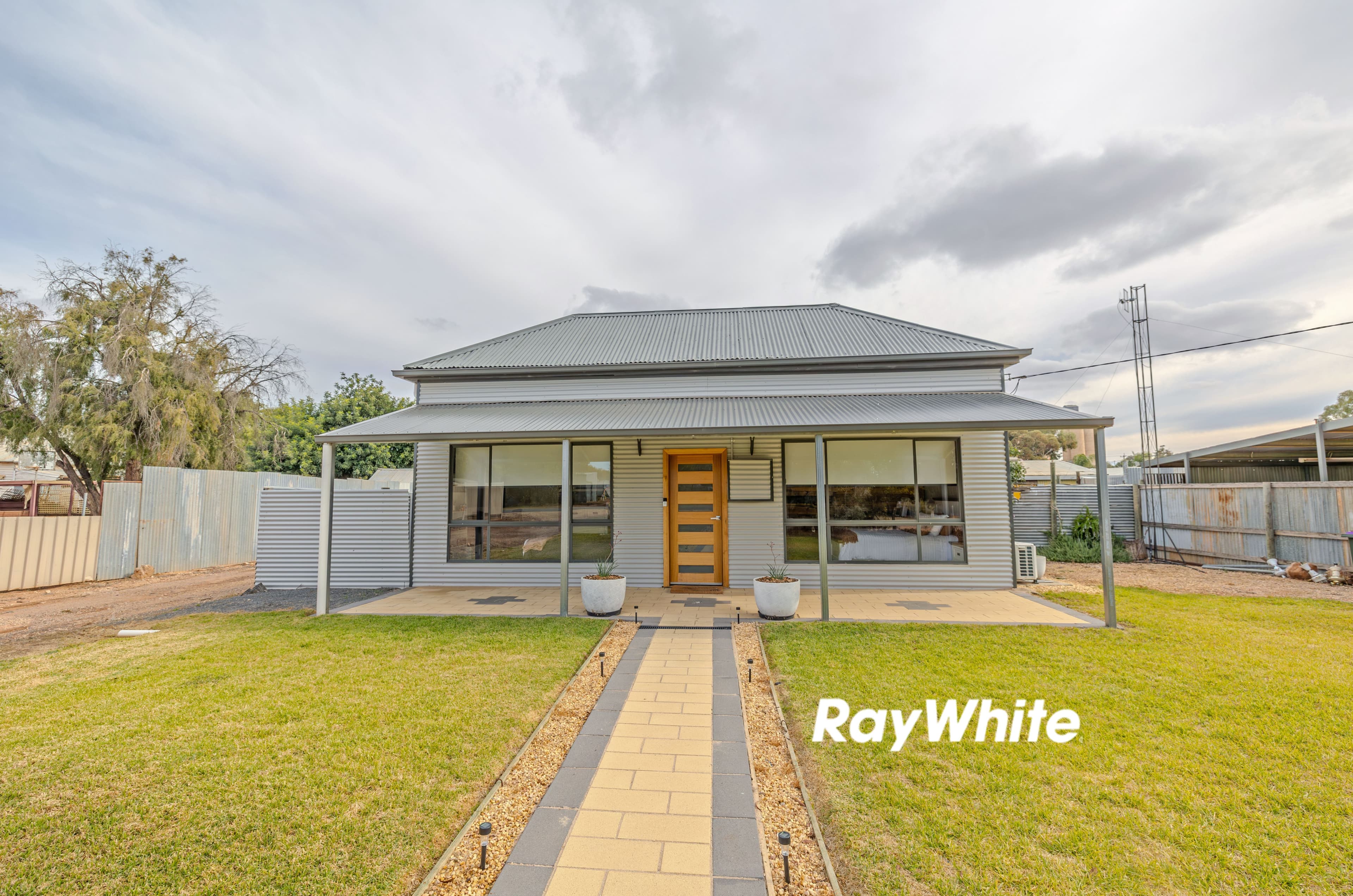 30 Johnson Street, Ouyen VIC 3490, Ouyen - Image 1