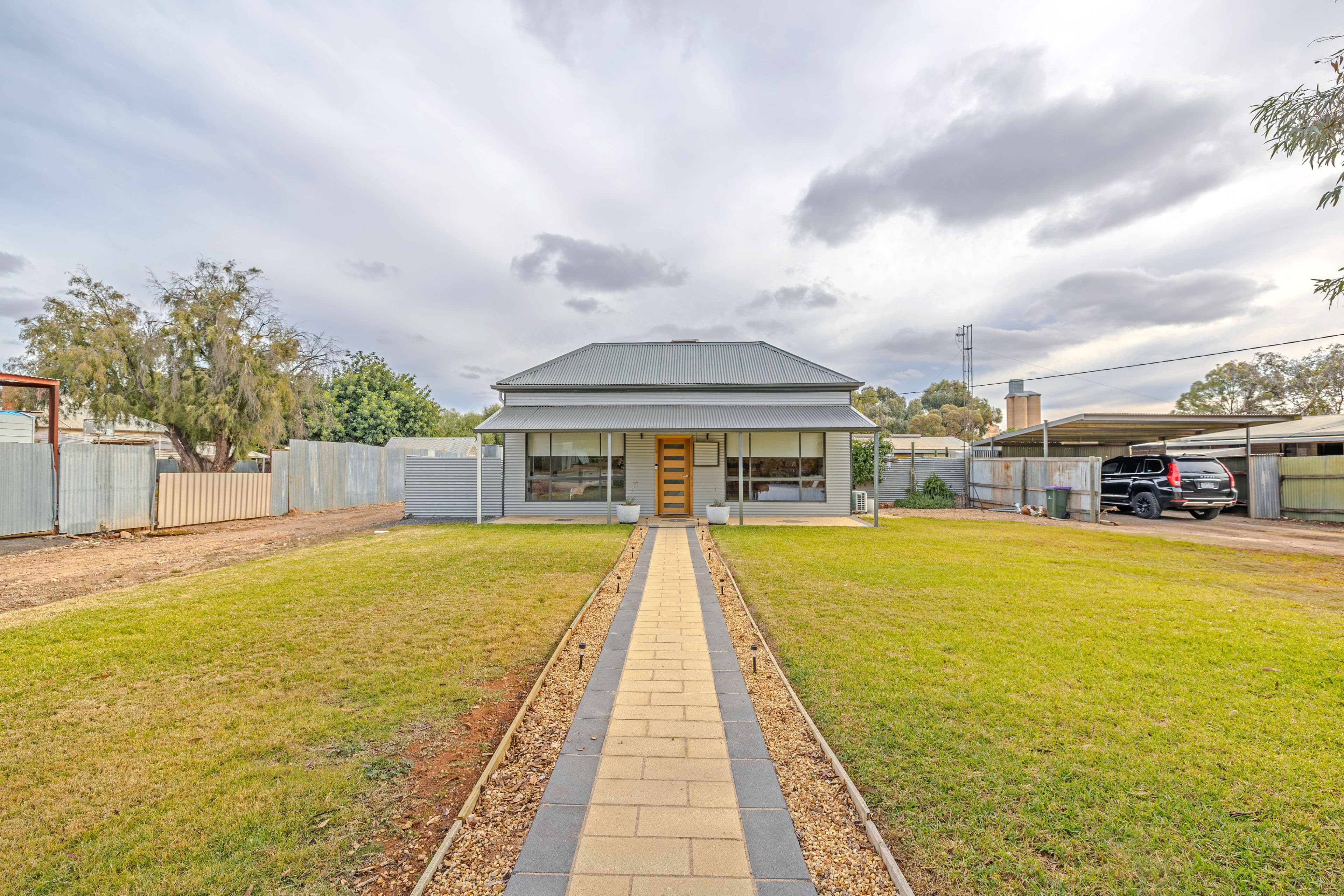 30 Johnson Street, Ouyen VIC 3490, Ouyen - Thumbnail 2