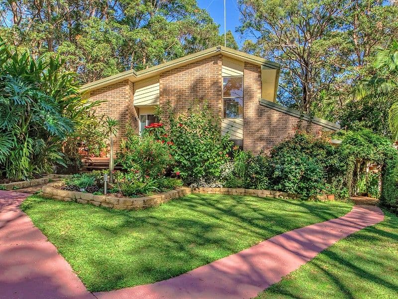 20 Cornwall Drive, ELANORA QLD 4221, Elanora - Thumbnail 2