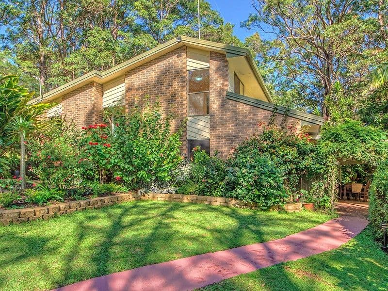 20 Cornwall Drive, ELANORA QLD 4221, Elanora - Thumbnail 3