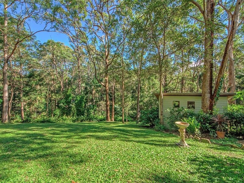 20 Cornwall Drive, ELANORA QLD 4221, Elanora - Thumbnail 5