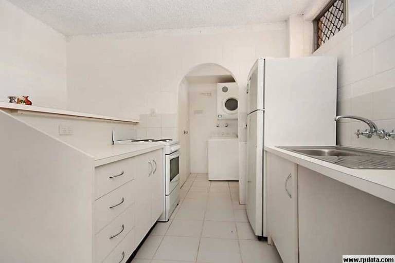 186 Lake Street, CAIRNS NORTH QLD 4870, Cairns North - Thumbnail 4