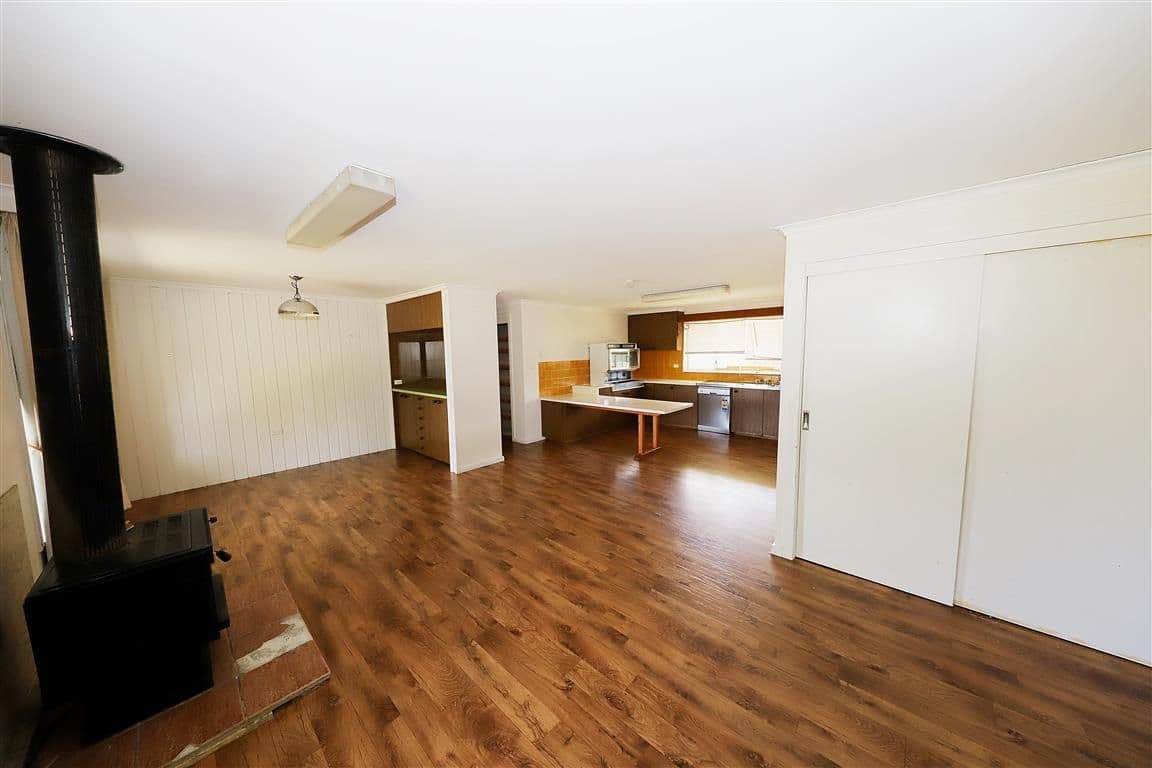 15 Camp Street, Adelong - Thumbnail 3
