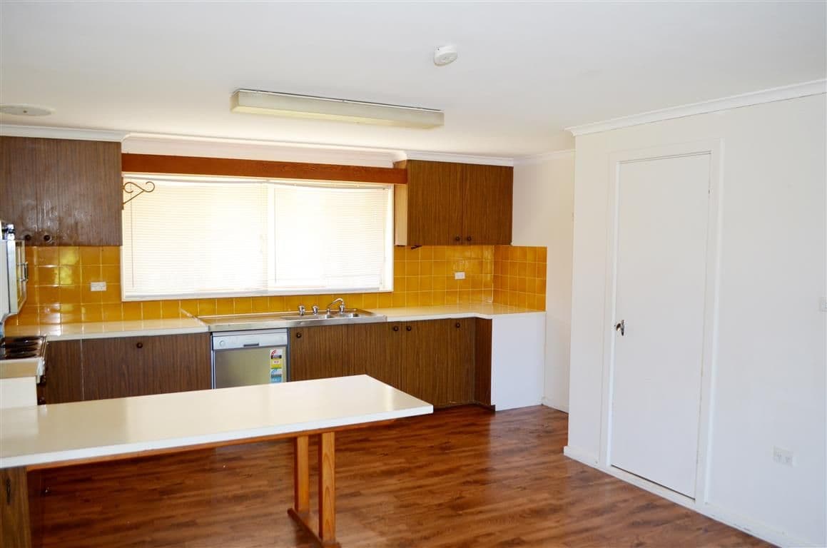 15 Camp Street, Adelong - Thumbnail 5
