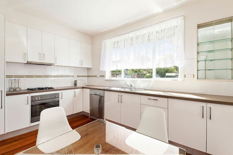 42 Golf Road, OAKLEIGH SOUTH VIC 3167, Oakleigh South - Thumbnail 3